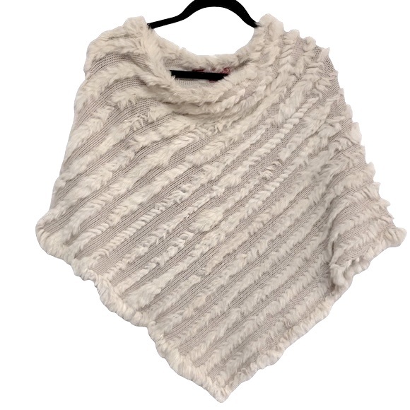 Rabbit Fur Cape Shawl Poncho Knit One Size - Picture 2 of 7